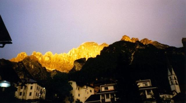 Europa Mountain Apartments Alleghe Eksteriør bilde